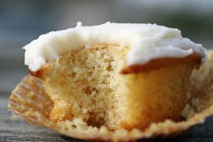 Vanilla Cupcake Bite